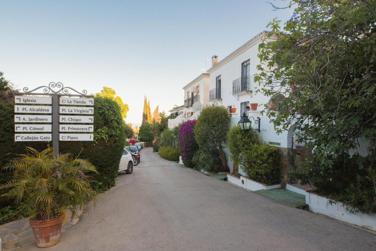 Apartamentos Las Virginias Marbella Exterior photo